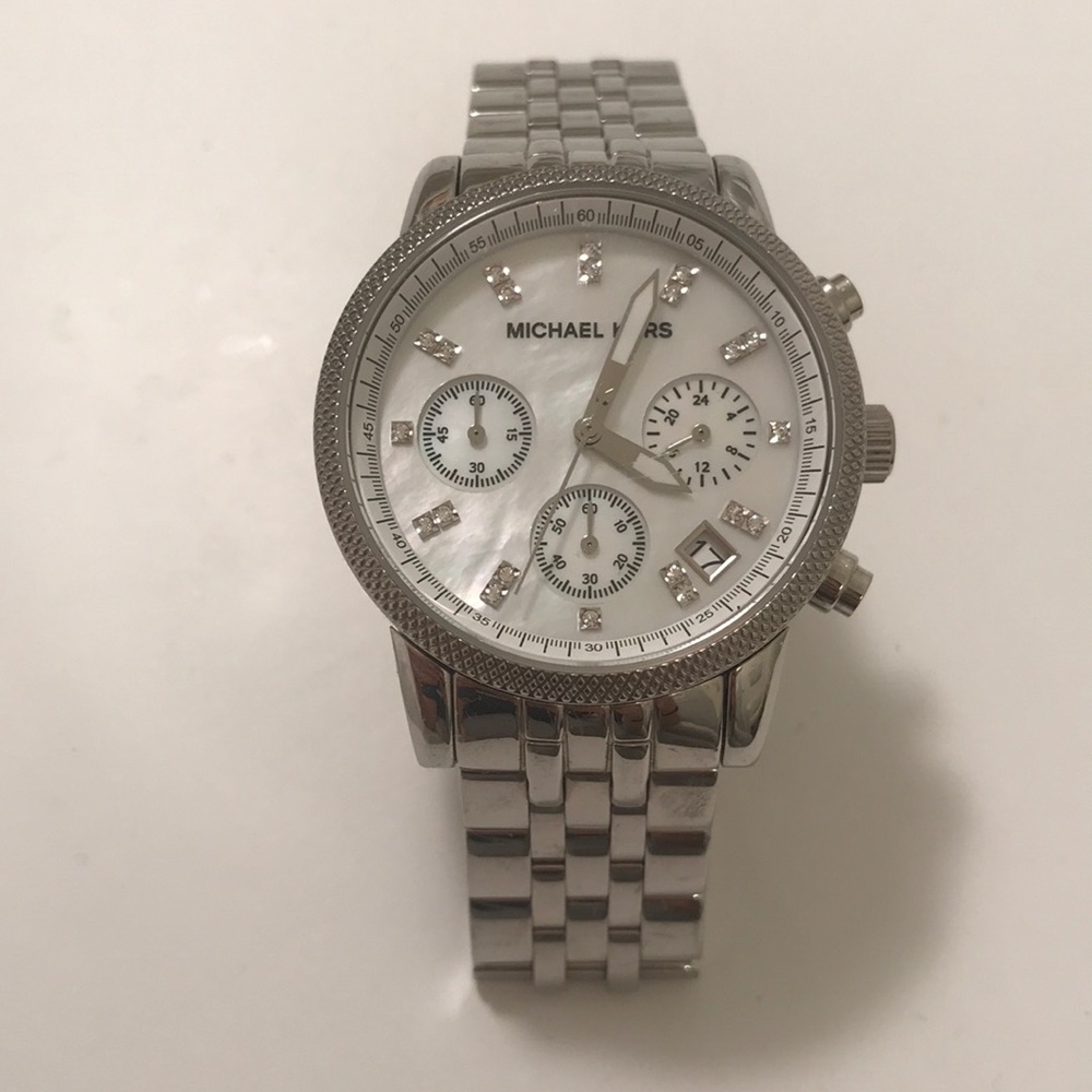 Silver Michael Kors watch!